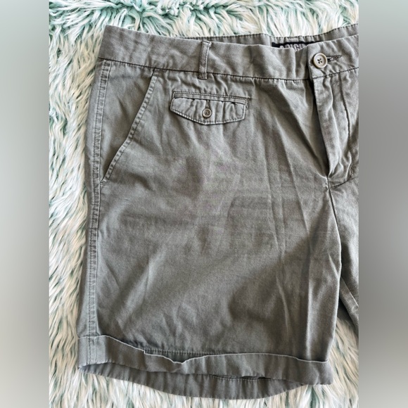 Nicole Miller Original Shorts, Size 14 - Picture 5 of 10